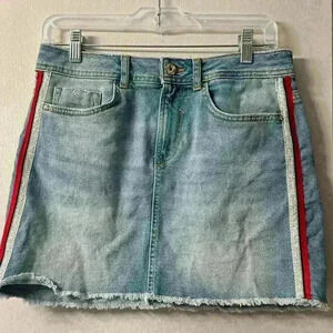 Zara Denim Jean Mini Skirt Medium Pockets Red Silver Stripes Raw Hem SZ 26/28